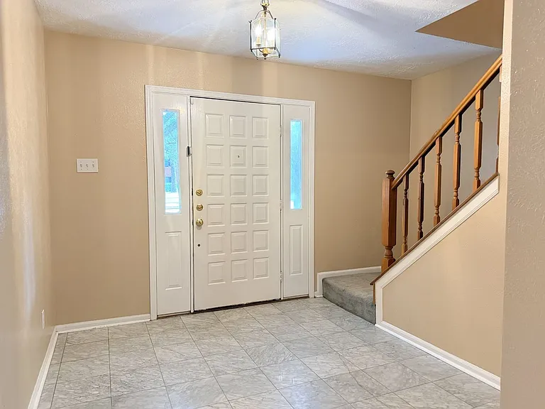 16042 Pinyon Creek Dr — Photo 4