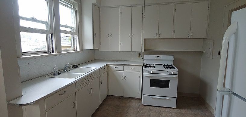 Large Kitchen