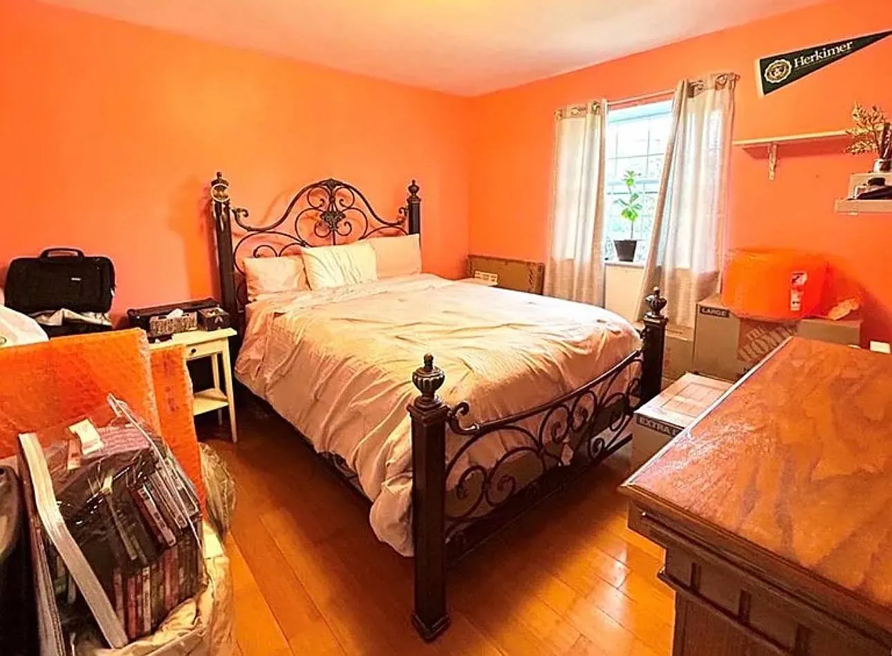 2 bed, 1.0 bath, $2,600 — Photo 4