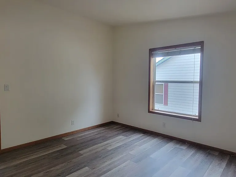 1323 Natalie St — Photo 11