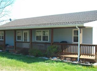 190 Green Gate Rd, Bourbon, MO 65441