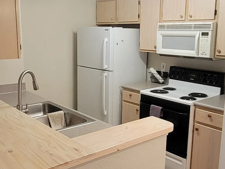 7411 Vista Way #103 — Photo 25