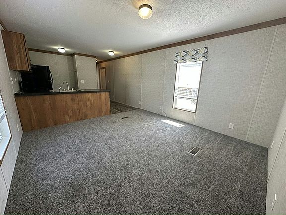 3rd image of 201 Fish Haven Rd Unit 42A