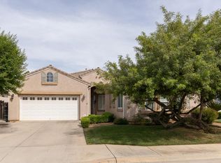 1827 N Joshua Ave, Clovis, CA 93619