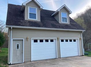 S3852A Bickel Rd, La Farge, WI 54639