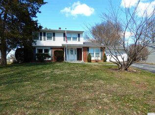 3613 Meadowbrook Rd, Quincy, IL 62305