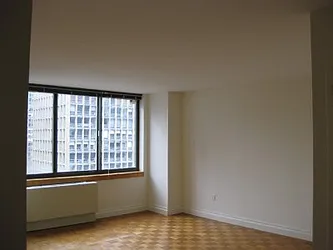 Rented by Classic Marketing- 530 Park1