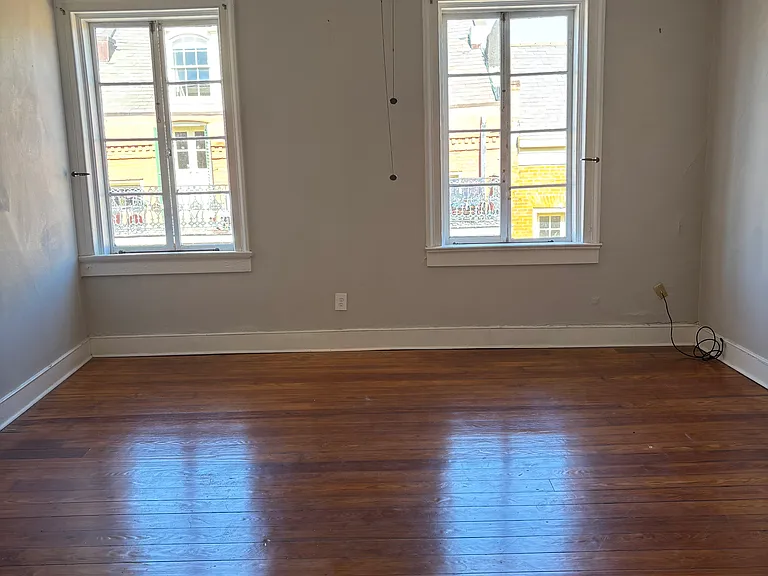 514 Madison St #8 — Photo 5