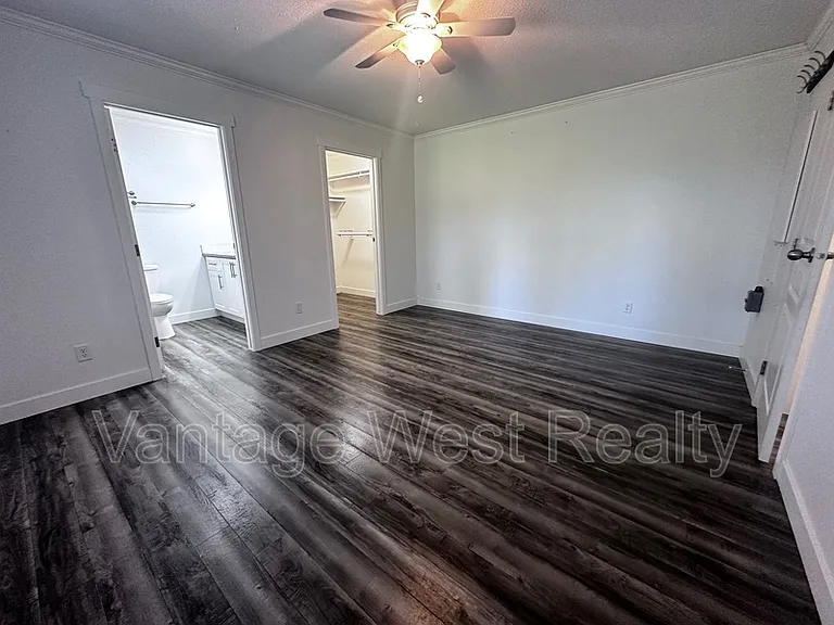 5235 Chase Rd — Photo 11