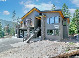 30787 E Mucoy St, Government Camp, OR 97028
