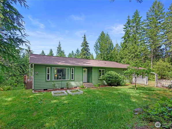 2809 Rainhaven Drive NW, Seabeck, WA 98380