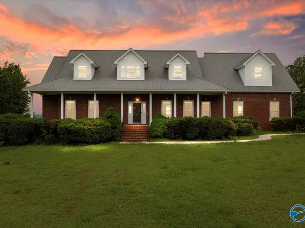 5621 County Road 265, Section, AL 35771
