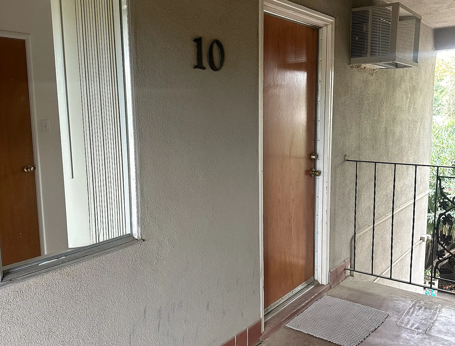 2 bed, 652 sqft, $1,700 — Photo 1