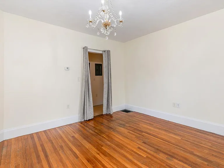 335 Salem St #2 — Photo 2