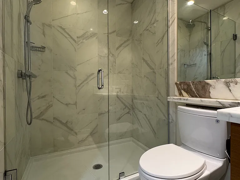5728 Berton Ave #307 — Photo 14