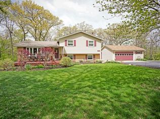 27253 W Nippersink Rd, Ingleside, IL 60041