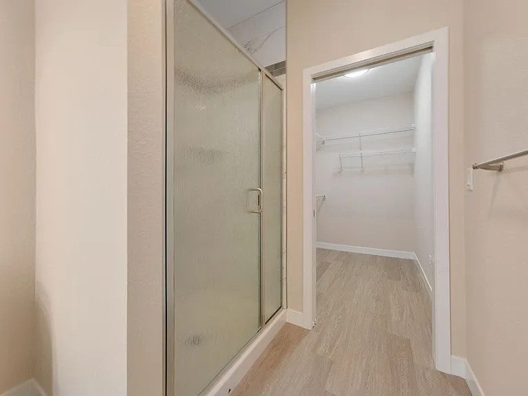 105 E Ensey St #A — Photo 21