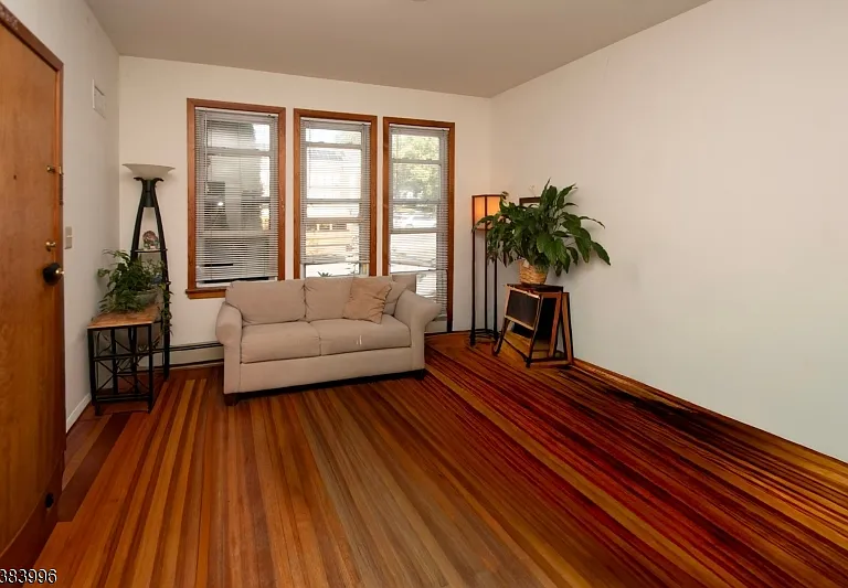 207 N Fullerton Ave #1 — Photo 16
