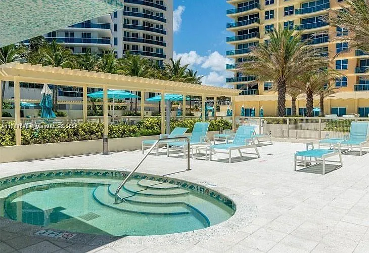 2501 S Ocean Dr #809 — Photo 31