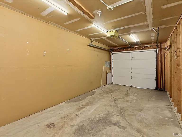 1910 Centaur Cir — Photo 16
