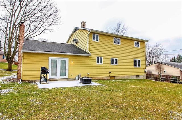 2nd image of 2019 Aster Rd