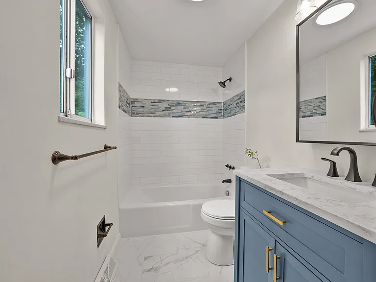 1562 Hedwig Dr — Photo 25