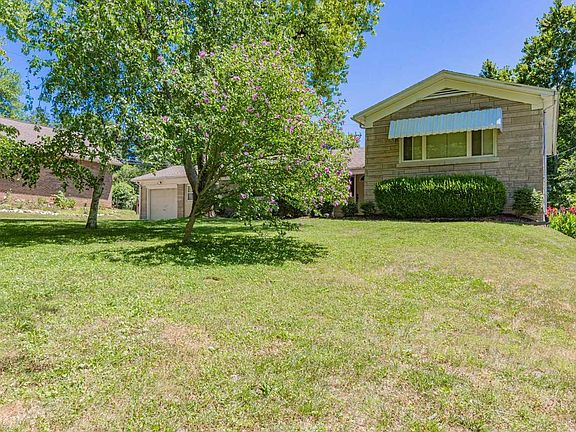 3rd image of 7701 Bartels Dr