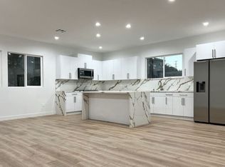 5618 N Varna Ave, Van Nuys, CA 91401