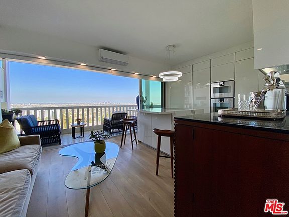 2nd image of 999 N Doheny Dr APT 1208