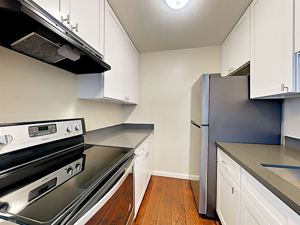1st image of 1441 Parker Ave APT 32