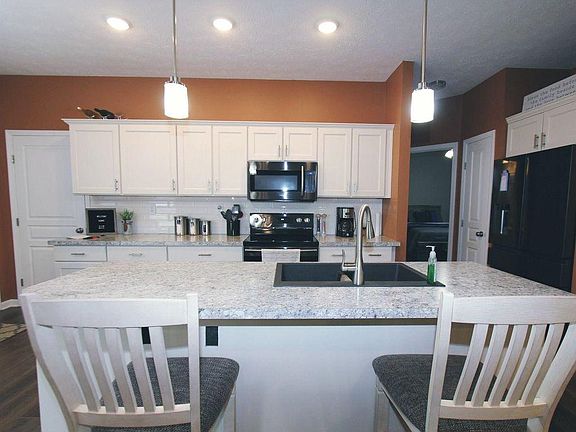 5th image of 1500 Steinhilber Dr