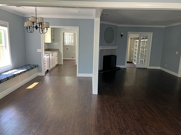 4th image of 311 N Grant St