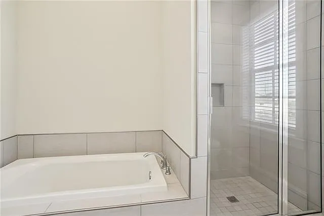 2328 Valence St #UPPER — Photo 15