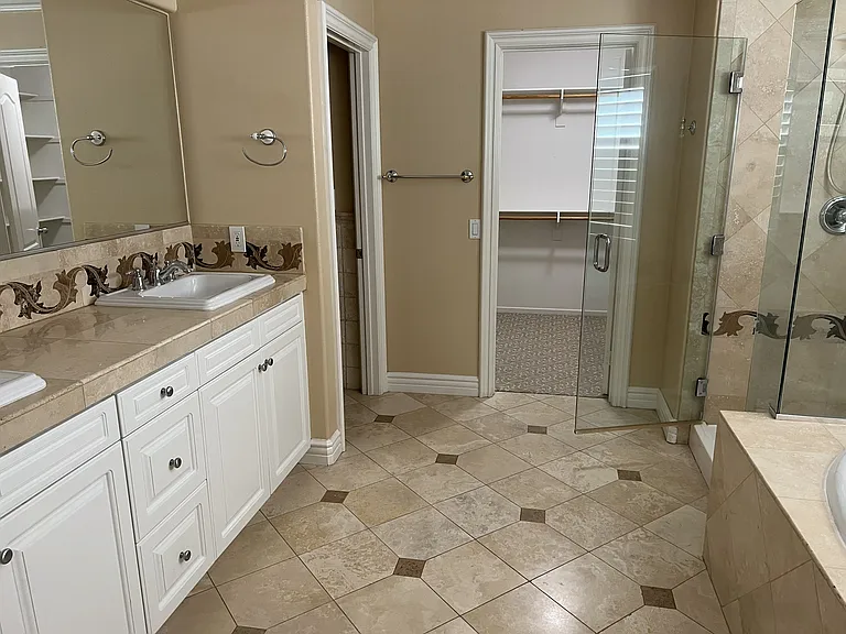 45009 Oakford Ct — Photo 7