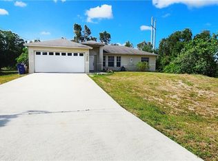 750 Arpage Ct, Fort Myers, FL 33913