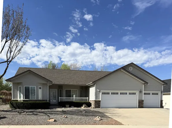 2308 Mead Ln, Montrose, CO 81401