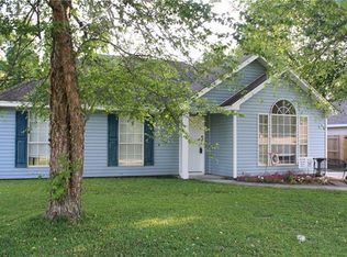 1356 Valmont St, Mandeville, LA 70448
