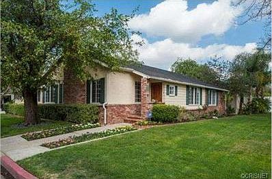 3rd image of 14031 La Maida St