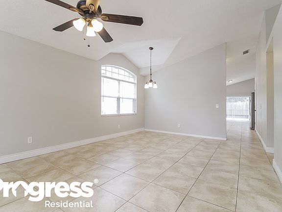3rd image of 2814 Osprey Creek Ln