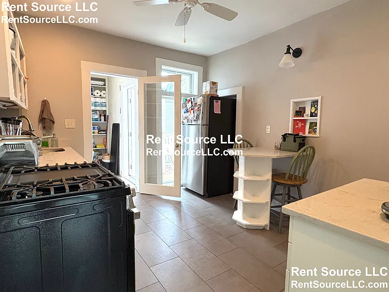 34 Wyatt St — Photo 15