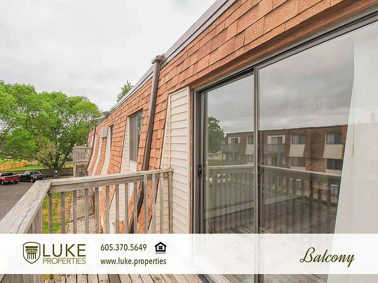401 S Sycamore Ave #303 — Photo 14