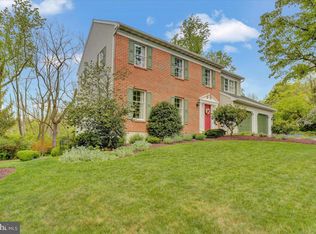 15 Valley Dr, Birdsboro, PA 19508