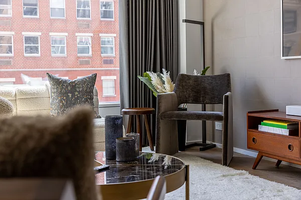 Sold by Compass | media 3