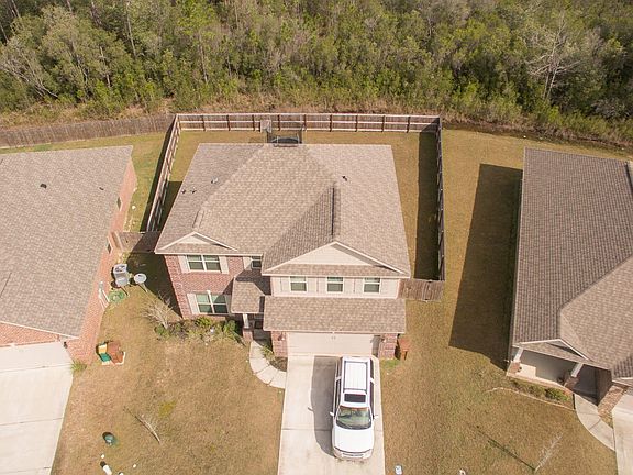 3rd image of 3940 River Trace Dr