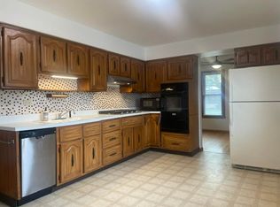 1833 Ash St, Des Plaines, IL 60018