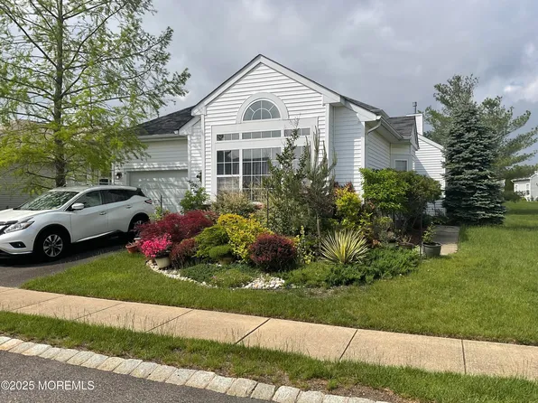 6 Ravenna Road, Manchester, NJ 08759