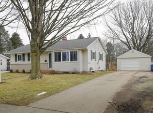 1504 Turwill Ln, Kalamazoo, MI 49006