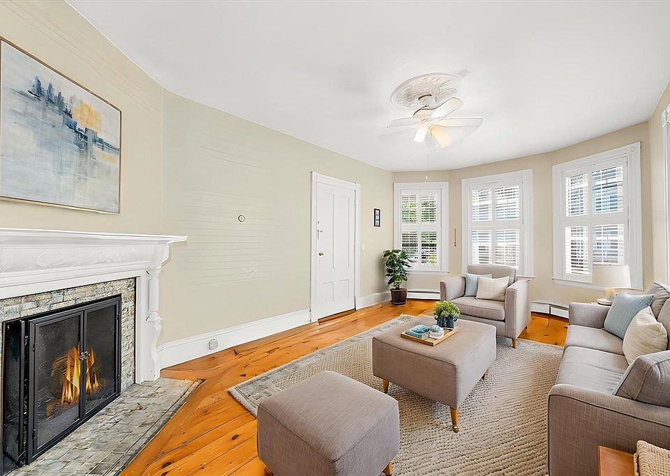 1st image of 146 North St APT 1