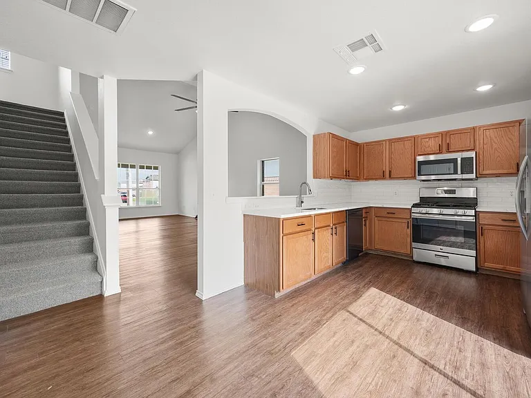230 San Felipe Dr — Photo 5