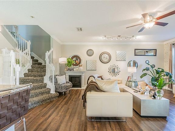 2nd image of 185 Banyan Bay Dr